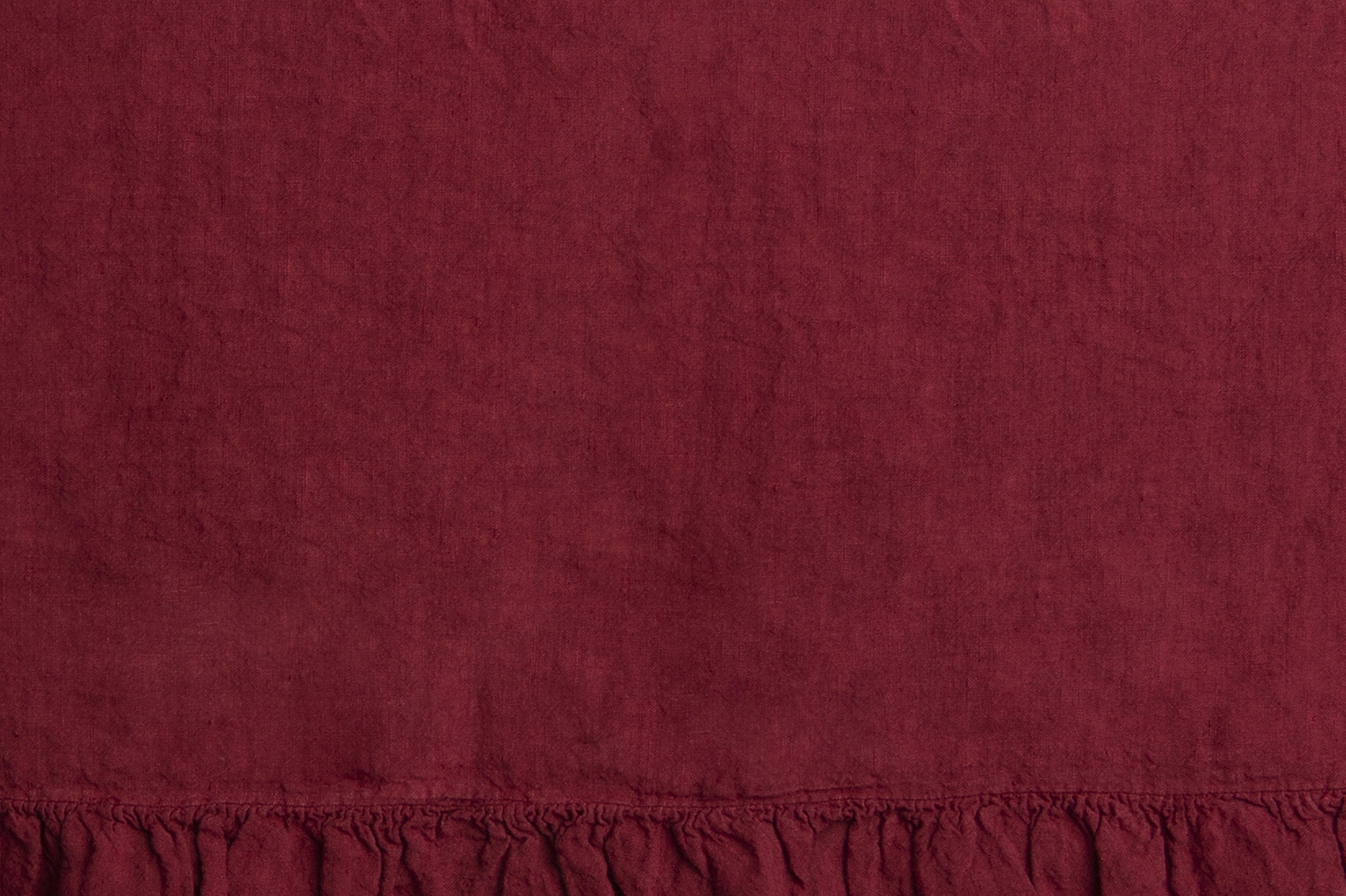 Tovaglia da tavola in 100% puro lino lavato delavè stone washed morbido resistente elegante made in italy  Ciliegia con Frou Frou