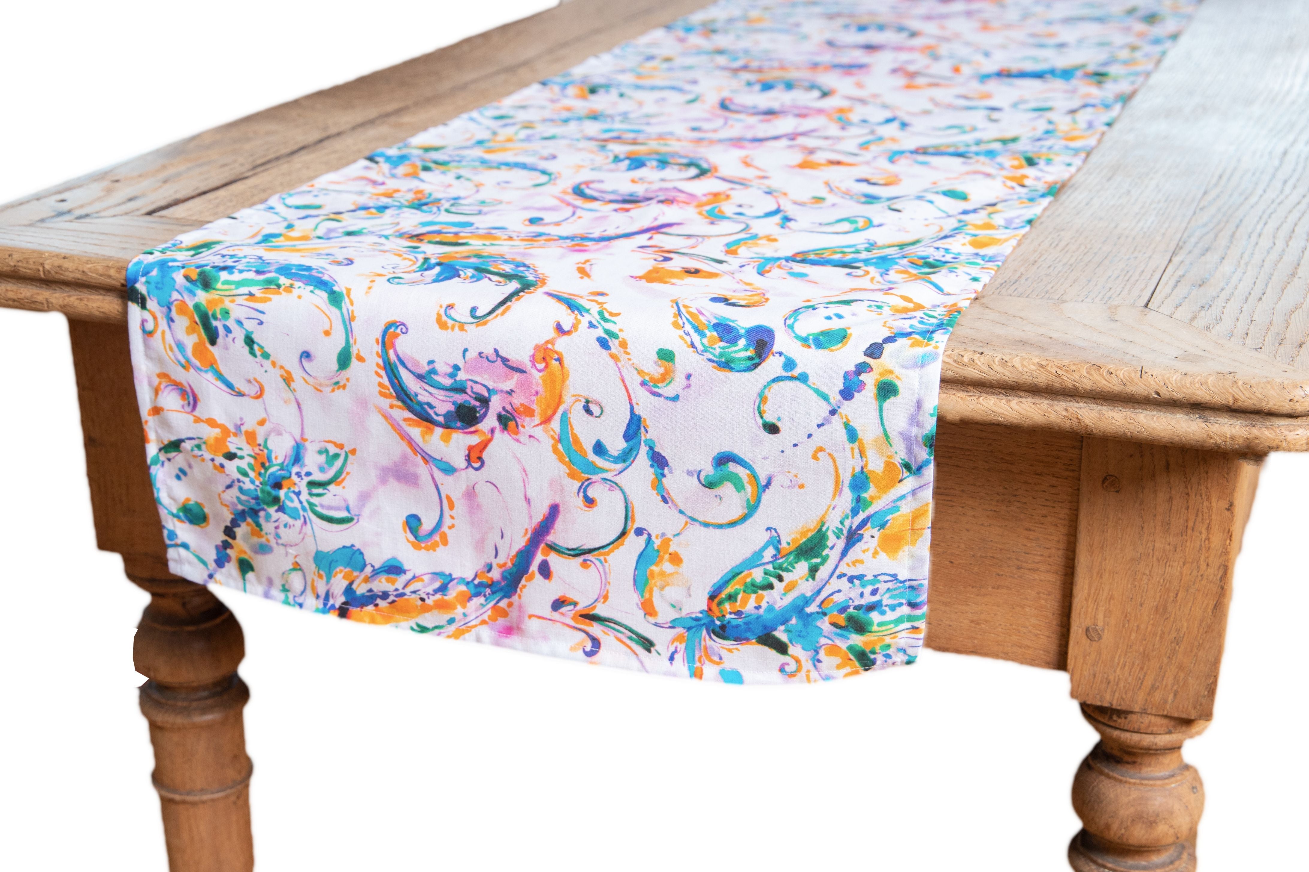 Runner da tavola in 100% cotone stampa digitale dai colori vivi ed intensi lavabile in lavatrice made in Italy PAISLEY ACQUAMARINA