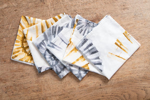 Set di 6 tovaglioli da tavola in stoffa 45 x 45 CM cotone stampa digitale dai colori vivi ed intensi lavabili in lavatrice made in Italy CONCHIGLIONI
