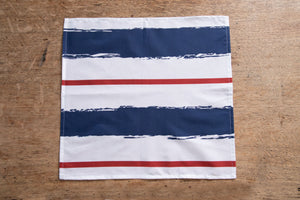 Tovaglia da tavola in 100% cotone stampa digitale dai colori vivi ed intensi lavabile in lavatrice made in Italy RIGHE BIANCO ROSSO BLU