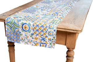 Runner da tavola in 100% cotone stampa digitale dai colori vivi ed intensi lavabile in lavatrice made in Italy MAIOLICHE SICILIANE