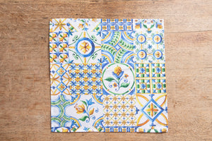 Set di 6 tovaglioli da tavola in stoffa 45 x 45 CM 100% cotone stampa digitale dai colori vivi ed intensi lavabili in lavatrice made in Italy MAIOLICHE SICILIANE