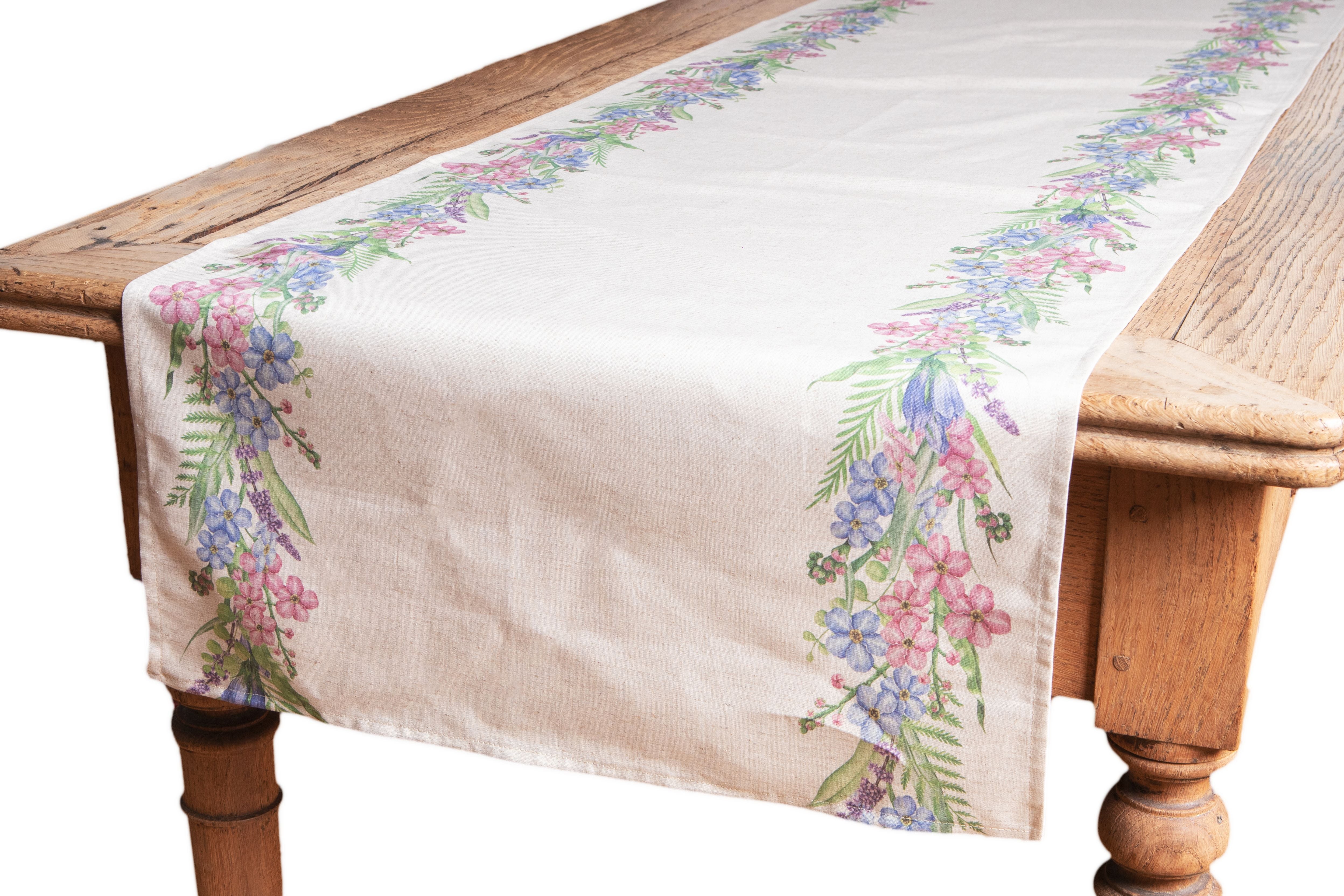 Runner da tavola in misto lino stampa floreale fiori morbido resistente elegante made in italy  FIORI DI CAMPO - Vanita di raso